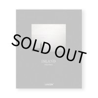 Island / Julia Hetta