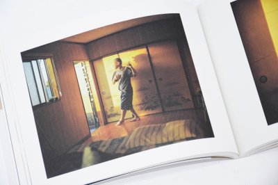 画像13: Papa, You’re Crazy〈クジラと天体、父の島〉/ 西山勲