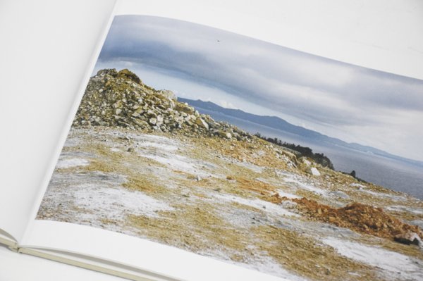 画像2: A BIRD  Blast #130  /  畠山直哉 Naoya Hatakeyama  (2)