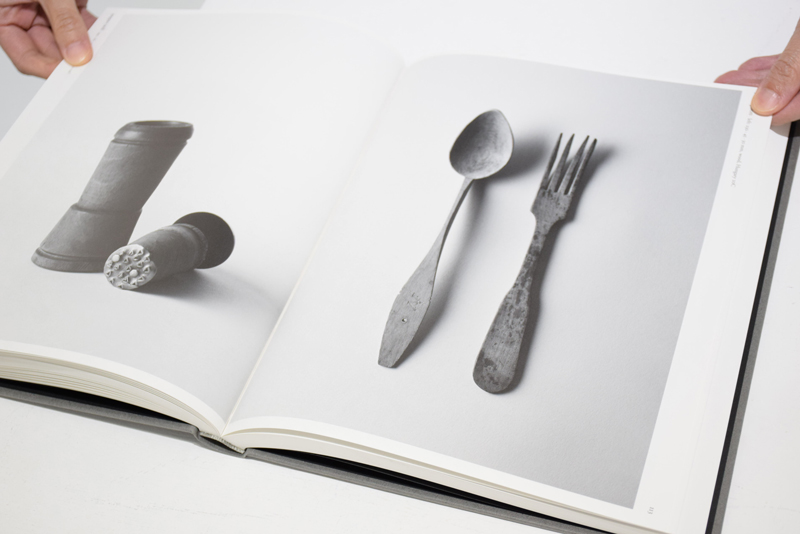 KATACHI The shape of cooking utensils / 内田鋼一